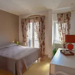 לינה וארוחת בוקר 19 3*